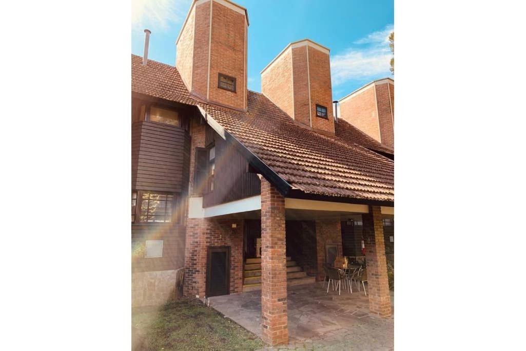 434 Casa Geminada No Centro De Gramado 8 Pessoas Exteriör bild