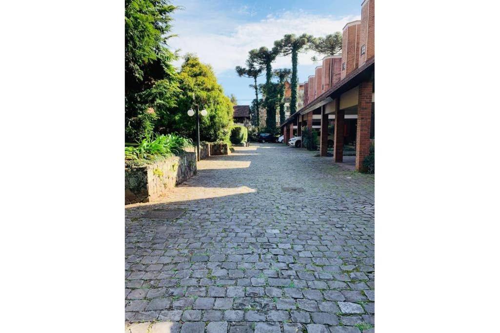 434 Casa Geminada No Centro De Gramado 8 Pessoas Exteriör bild