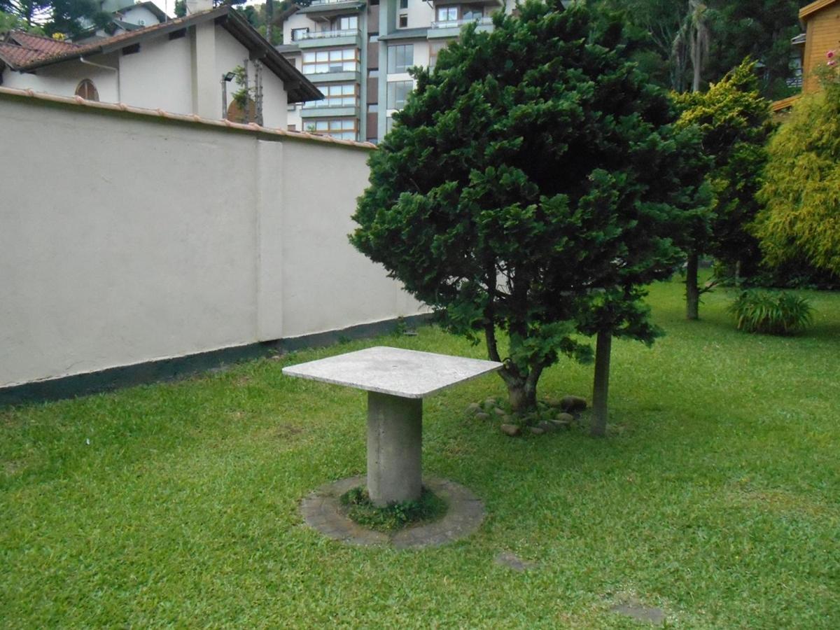 434 Casa Geminada No Centro De Gramado 8 Pessoas Exteriör bild